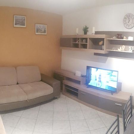 Apartman 4 Kilometar To City Centar Split Ngoại thất bức ảnh